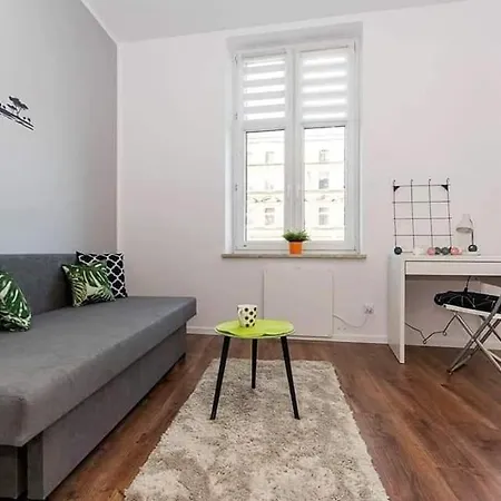Appartement Kawalerka Trakt Sw. Wojciecha 107/3 *