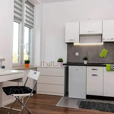 Appartement Kawalerka Trakt Sw. Wojciecha 107/3 *